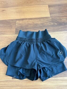 adidas by Stella McCartney TruePurpose 2-in-1 Training Shorts | Black | Size S